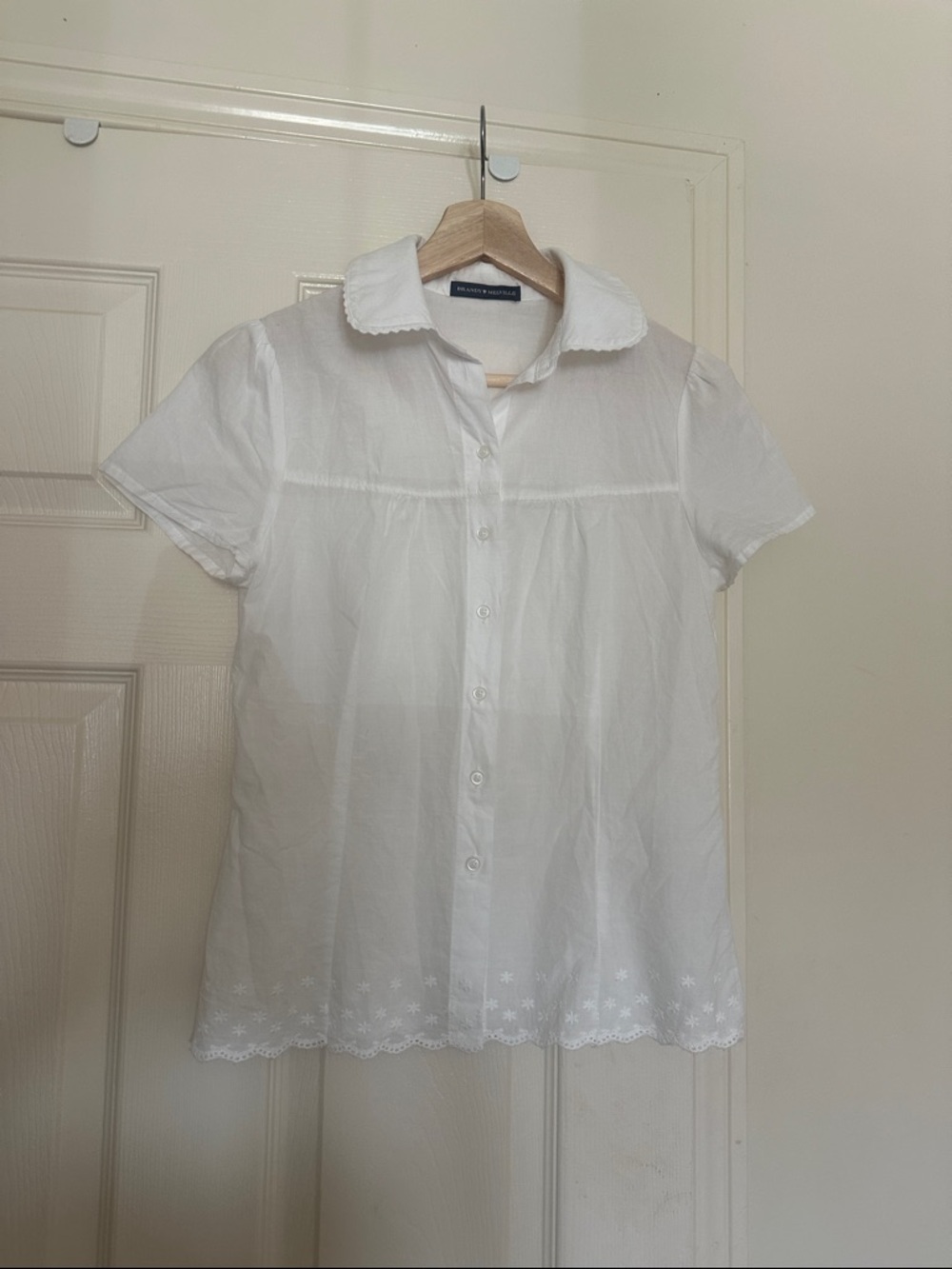Brandy Melville White Eyelet Button-Up Blouse